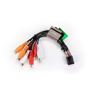 Conector de zonas 3 y 4 de sistema estéreo FUSION (entrada RCA para AUX 2)