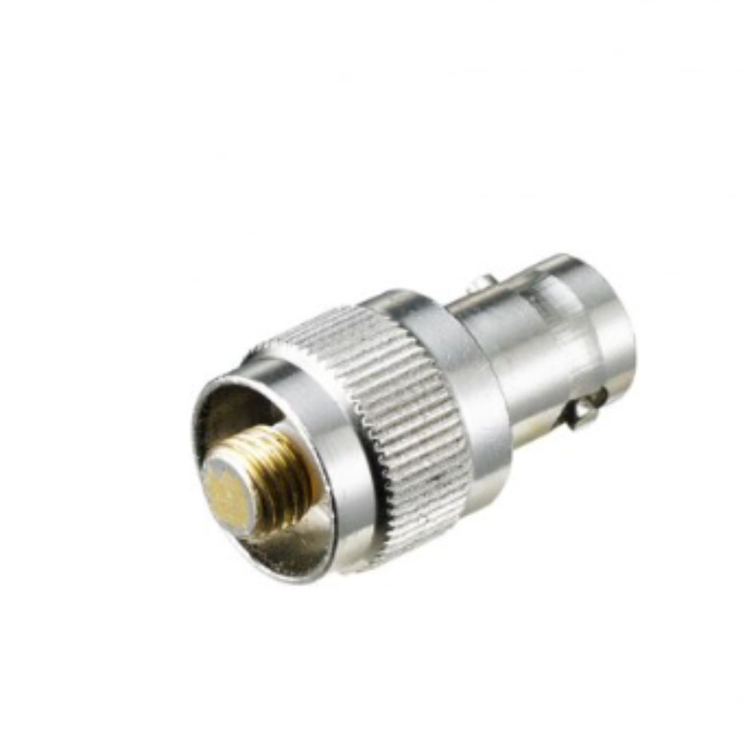 Adaptador de antena para conexión de antena externa.